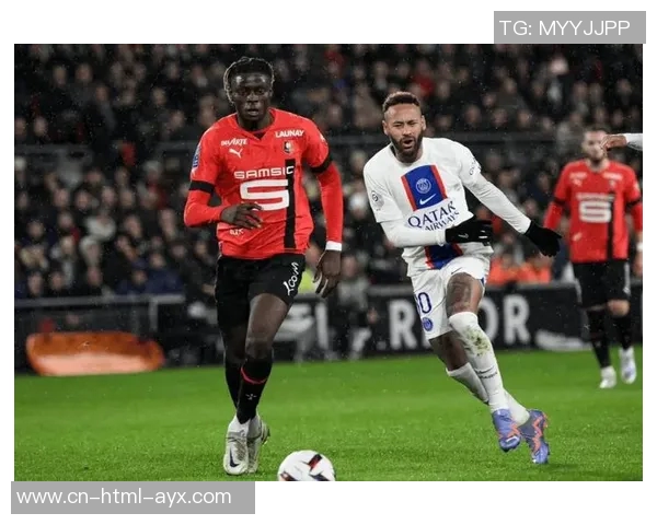 巴黎圣日耳曼迎战亚眠球队争夺法甲联赛重要积分之战